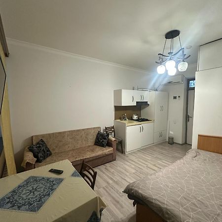 Hellobaku Apartment In Old City Exteriör bild