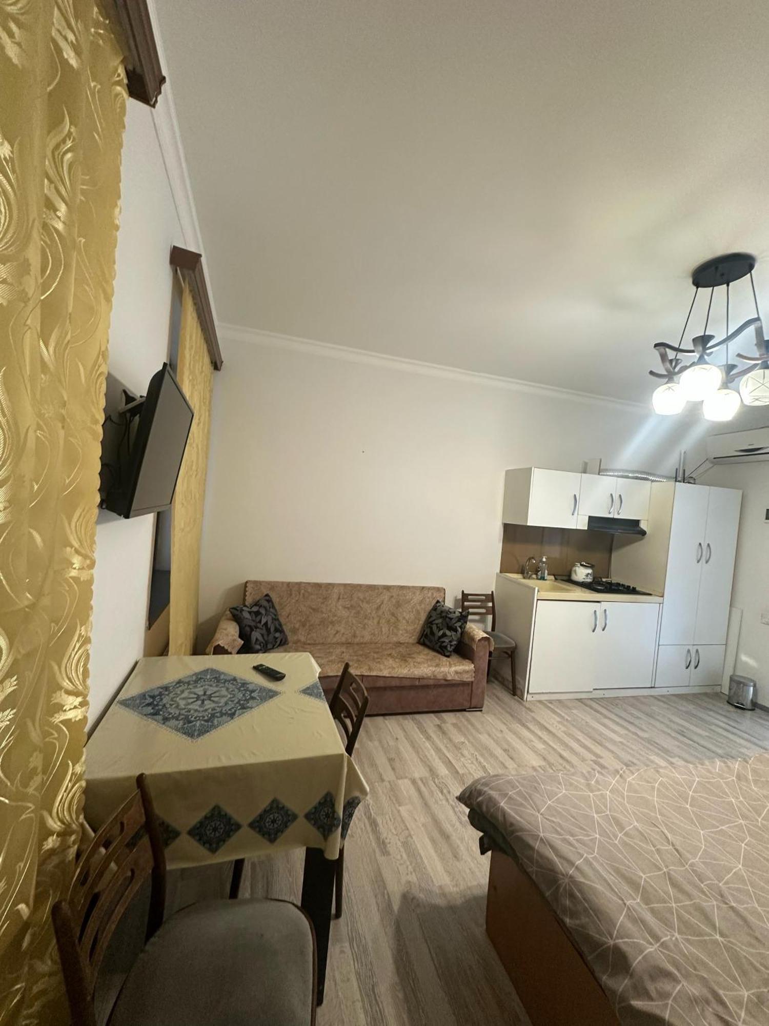 Hellobaku Apartment In Old City Exteriör bild